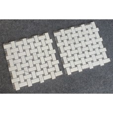 BIANCO CARRARA MATOWA BASKET WEAVE  31,5 x 31,5 DOSTĘPNA NA ZAMÓWIENIE